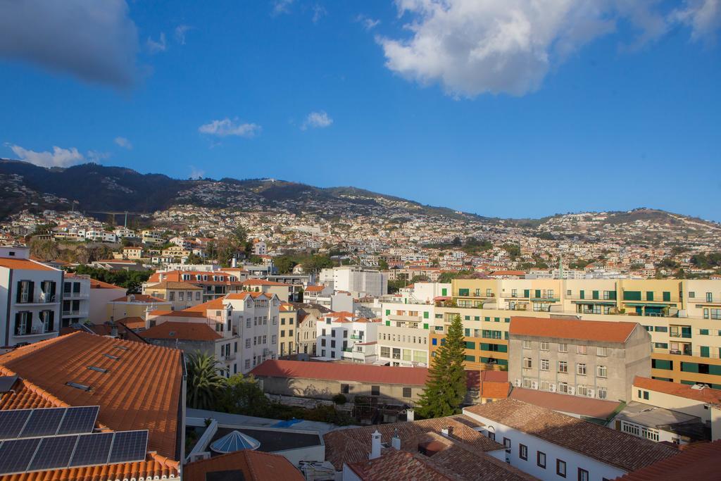 Five Design Rooftop By Storytellers Funchal  Luaran gambar